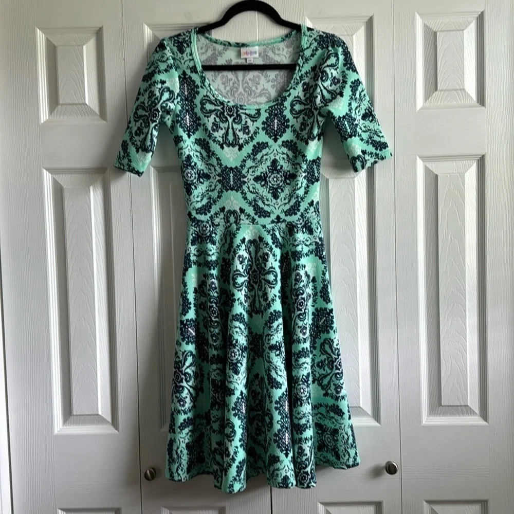 LuLaRoe Nicole Dress size XS
